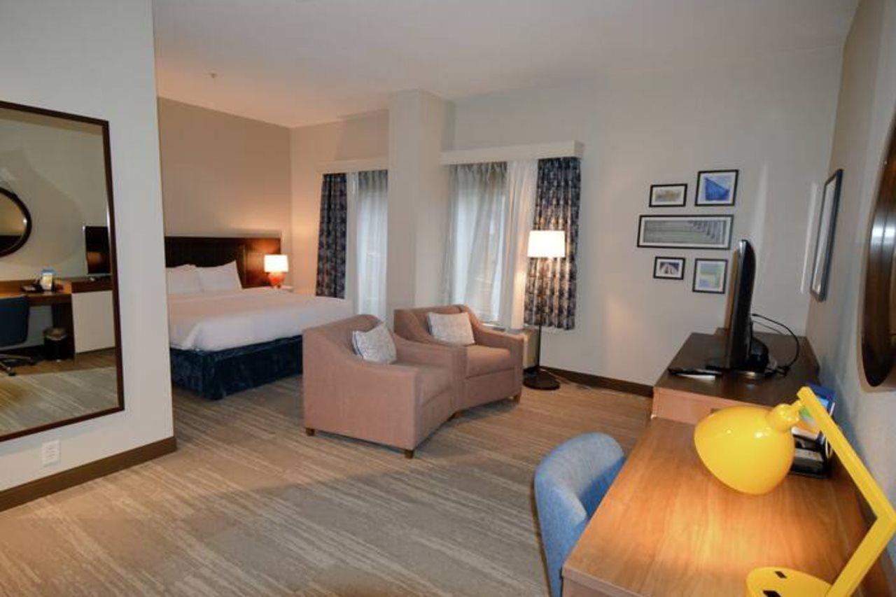 Hampton Inn Salem East - Electric Road Екстериор снимка