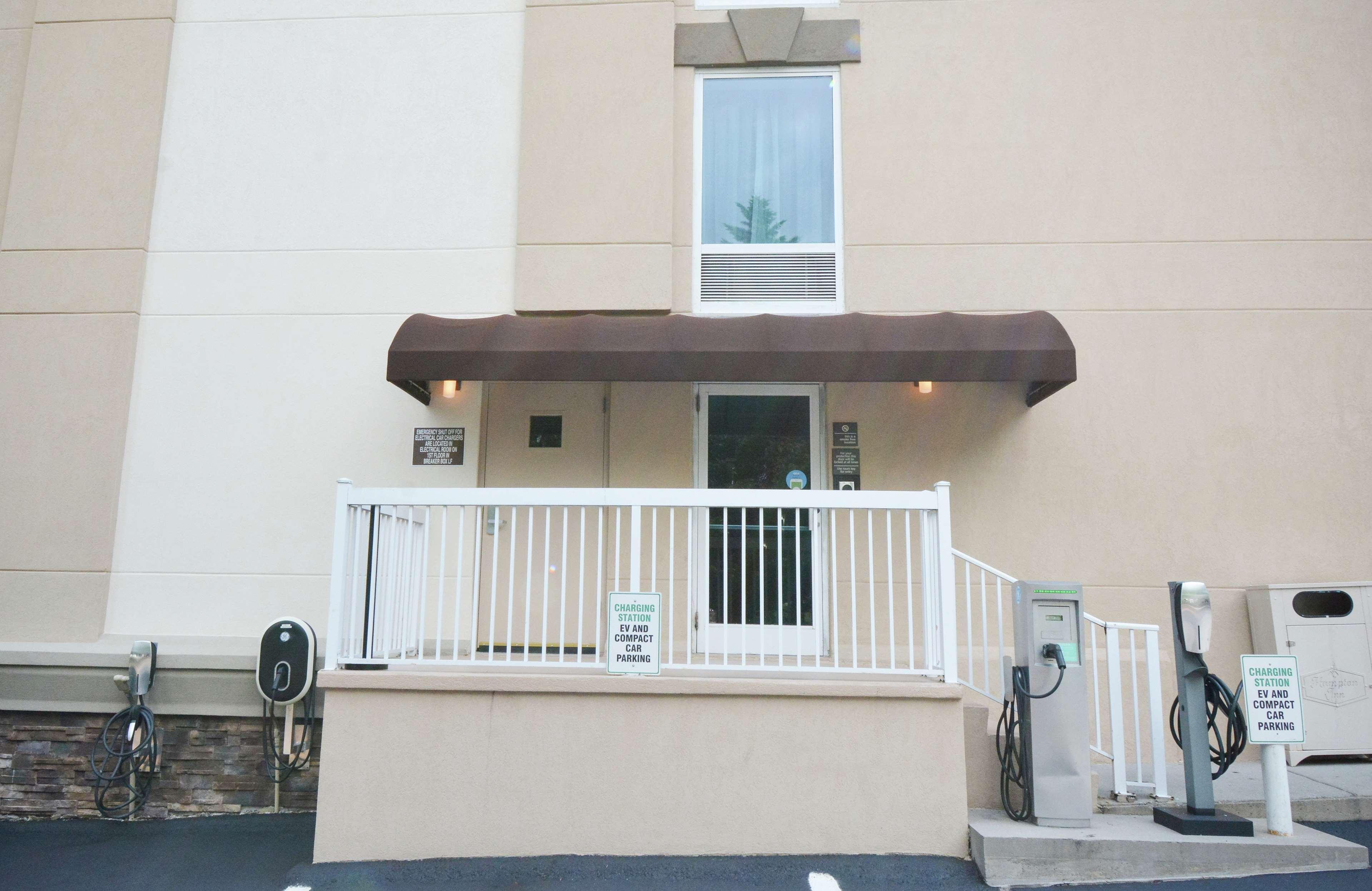 Hampton Inn Salem East - Electric Road Екстериор снимка