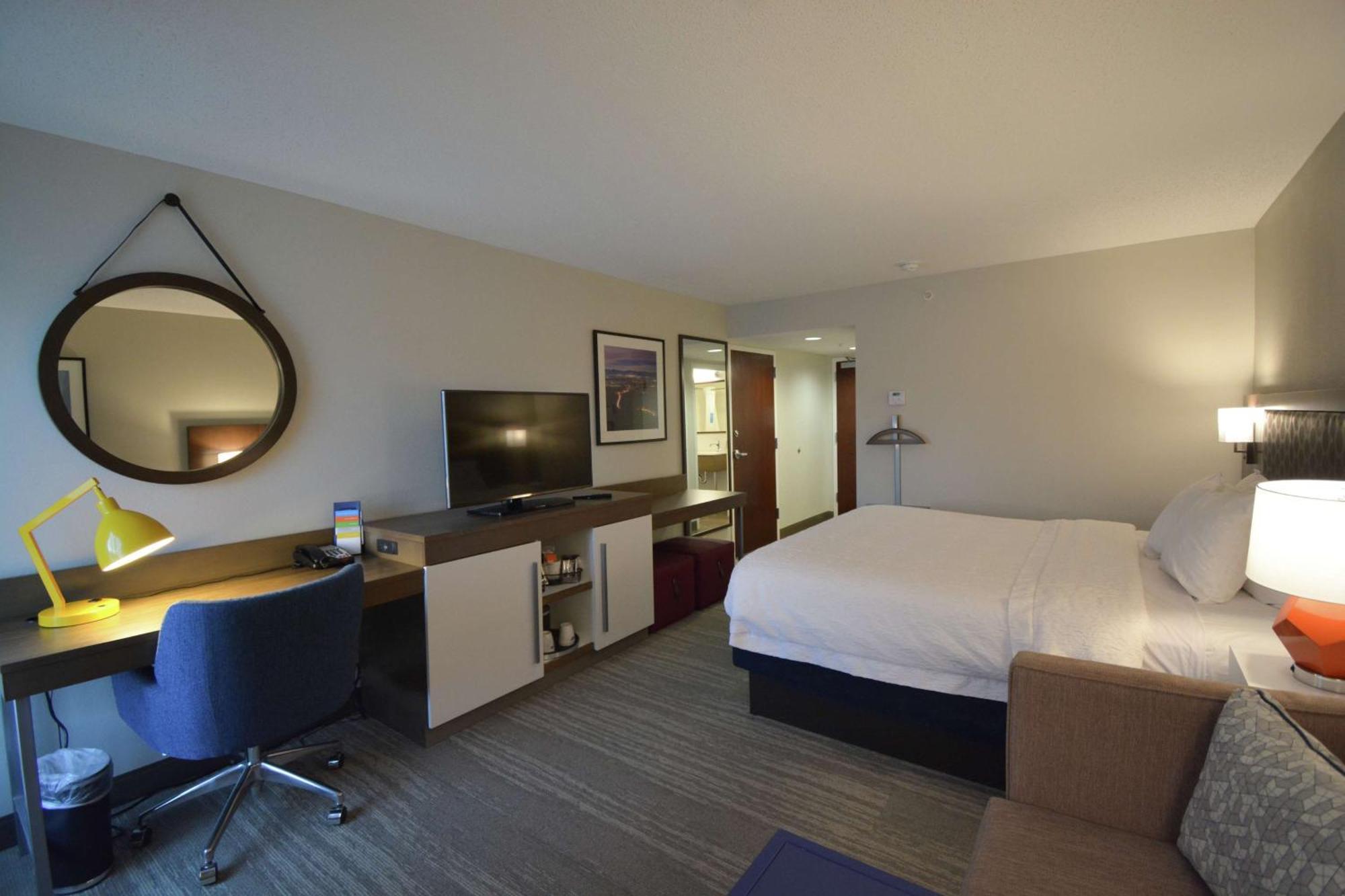 Hampton Inn Salem East - Electric Road Екстериор снимка