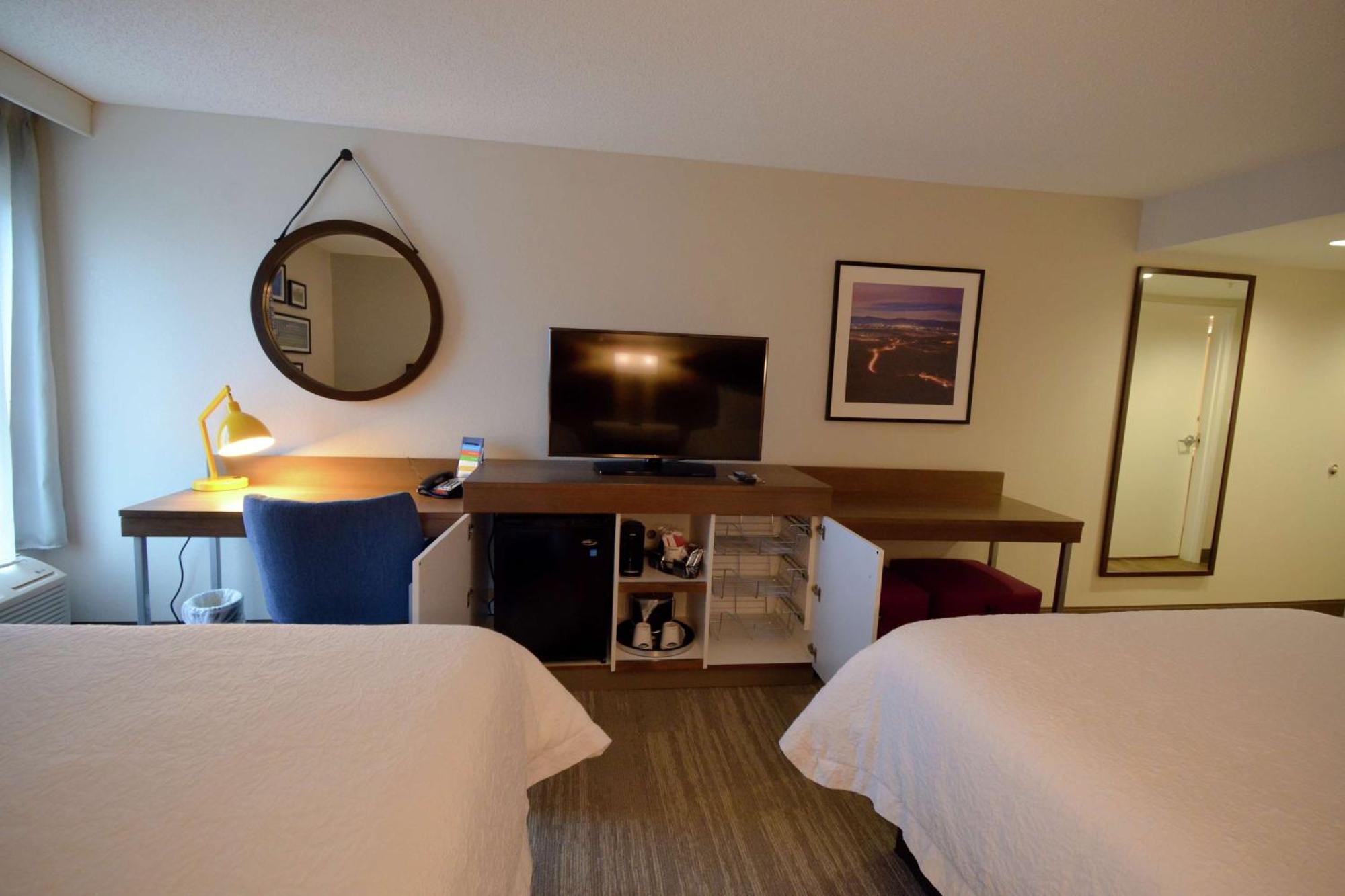 Hampton Inn Salem East - Electric Road Екстериор снимка