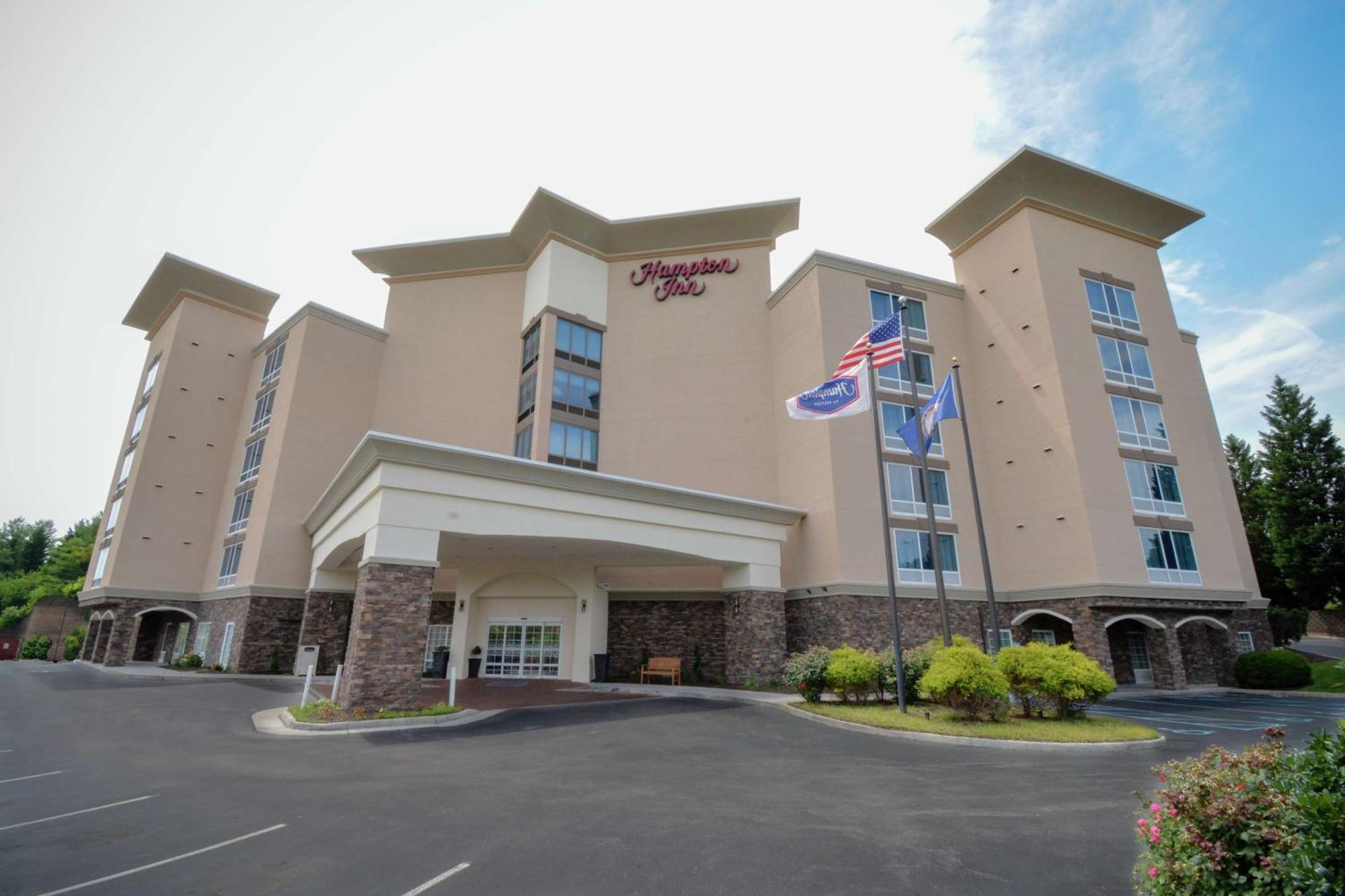 Hampton Inn Salem East - Electric Road Екстериор снимка