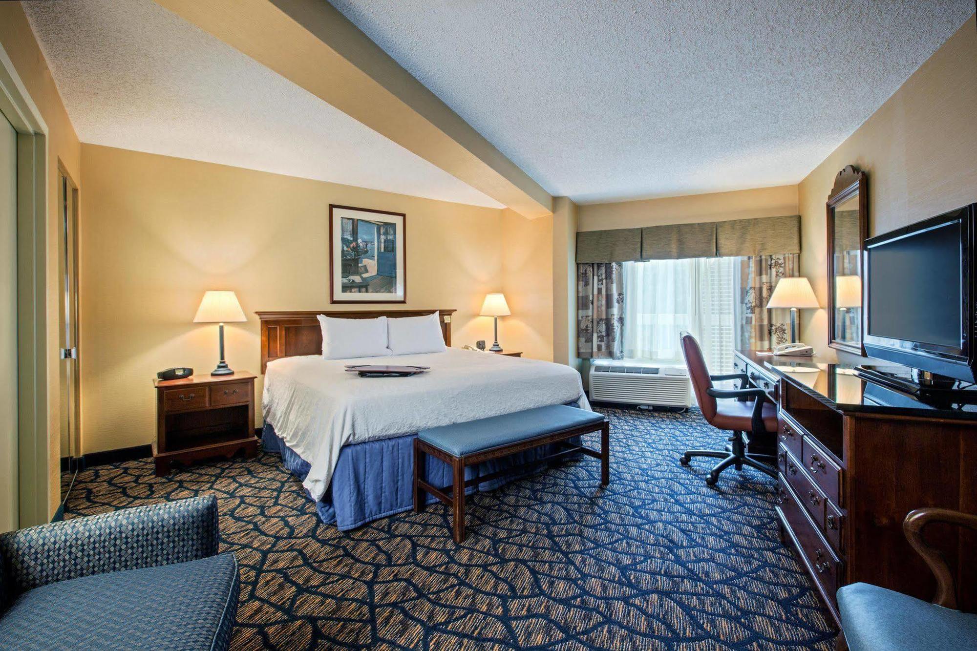 Hampton Inn Salem East - Electric Road Екстериор снимка