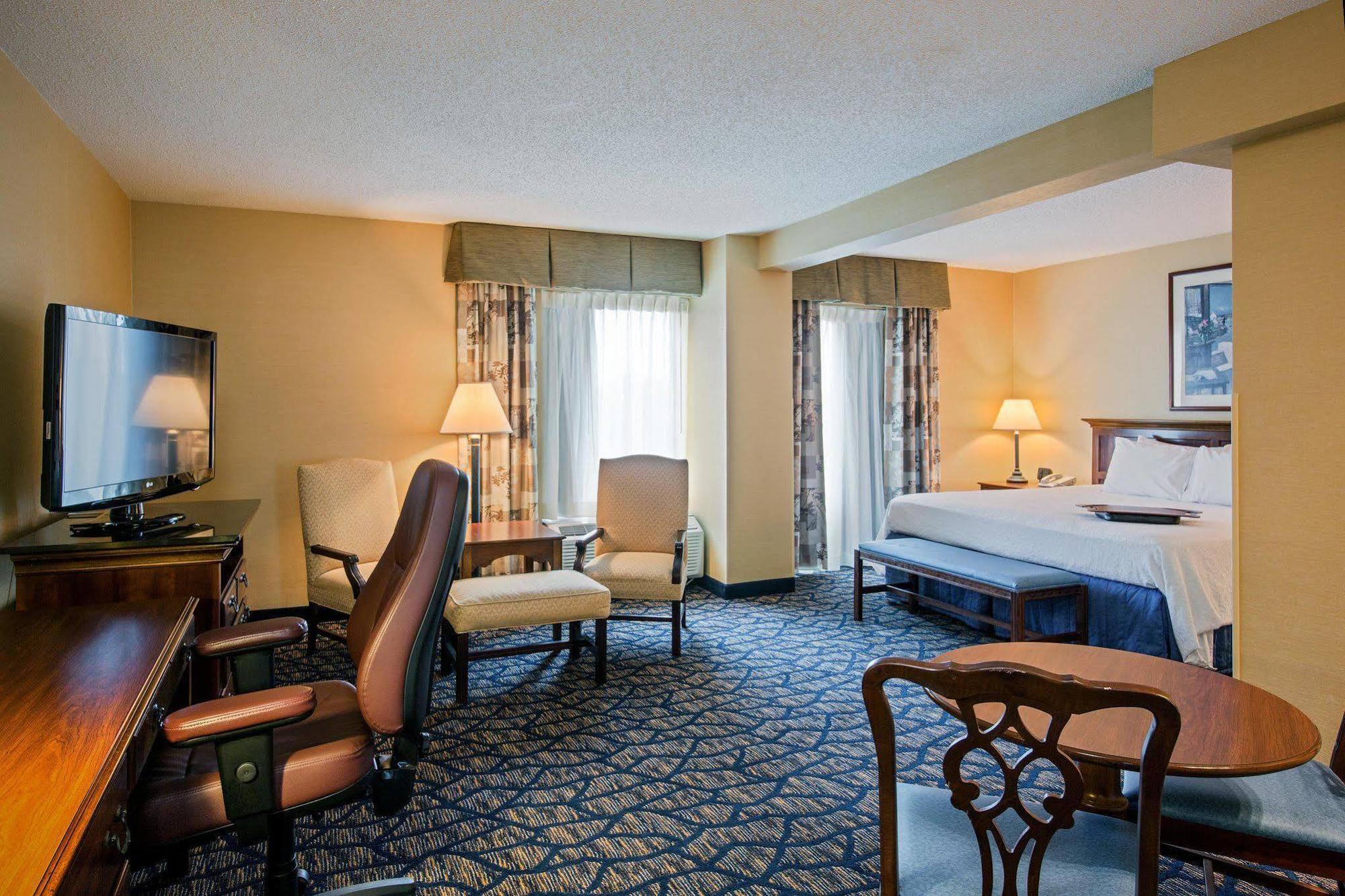 Hampton Inn Salem East - Electric Road Екстериор снимка